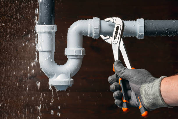 Professional Gas Line Repair technician working in Hanson, MA